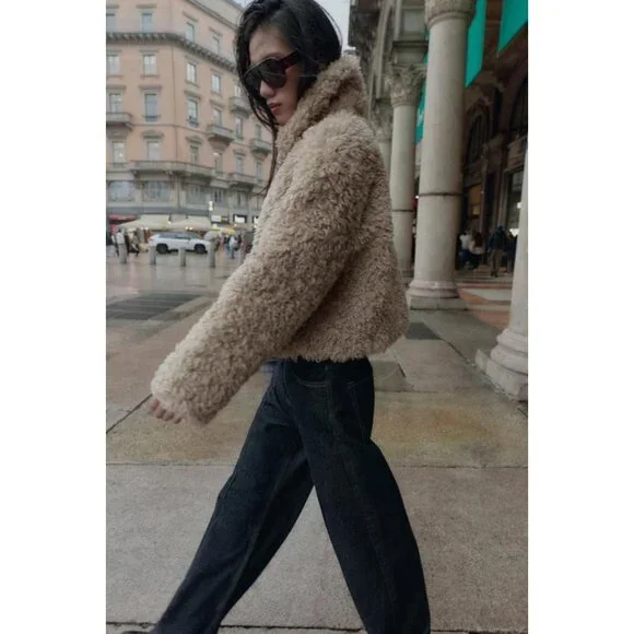 ZARA FAUX FUR JACKET WITH FIREMAN CLASPS - Picture 6 of 9